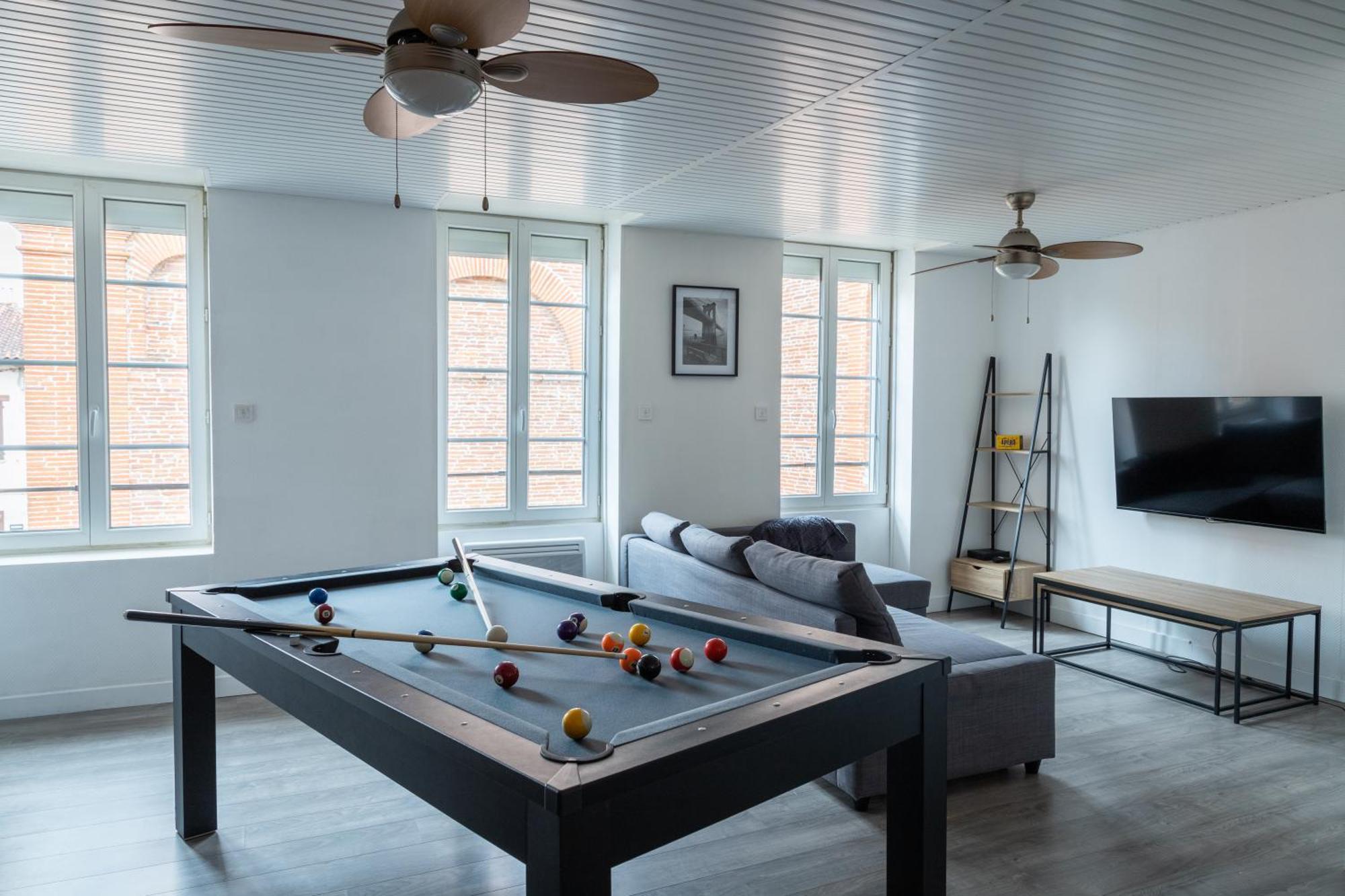 Grand Duplex Avec Billard Apartamento Villeneuve-Tolosane Exterior foto