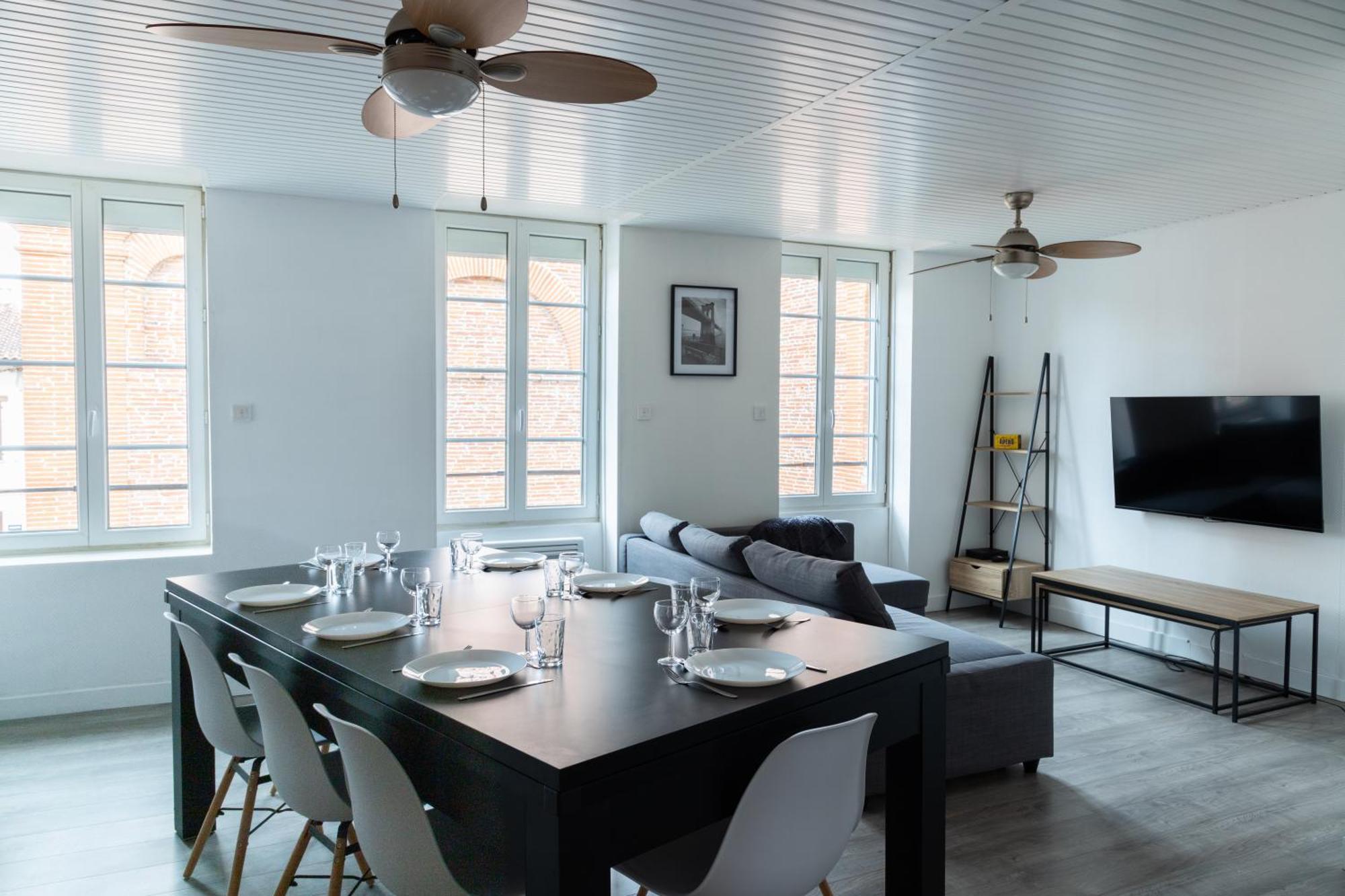 Grand Duplex Avec Billard Apartamento Villeneuve-Tolosane Exterior foto